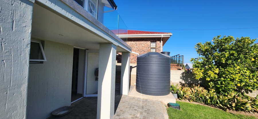 3 Bedroom Property for Sale in Dana Bay Western Cape